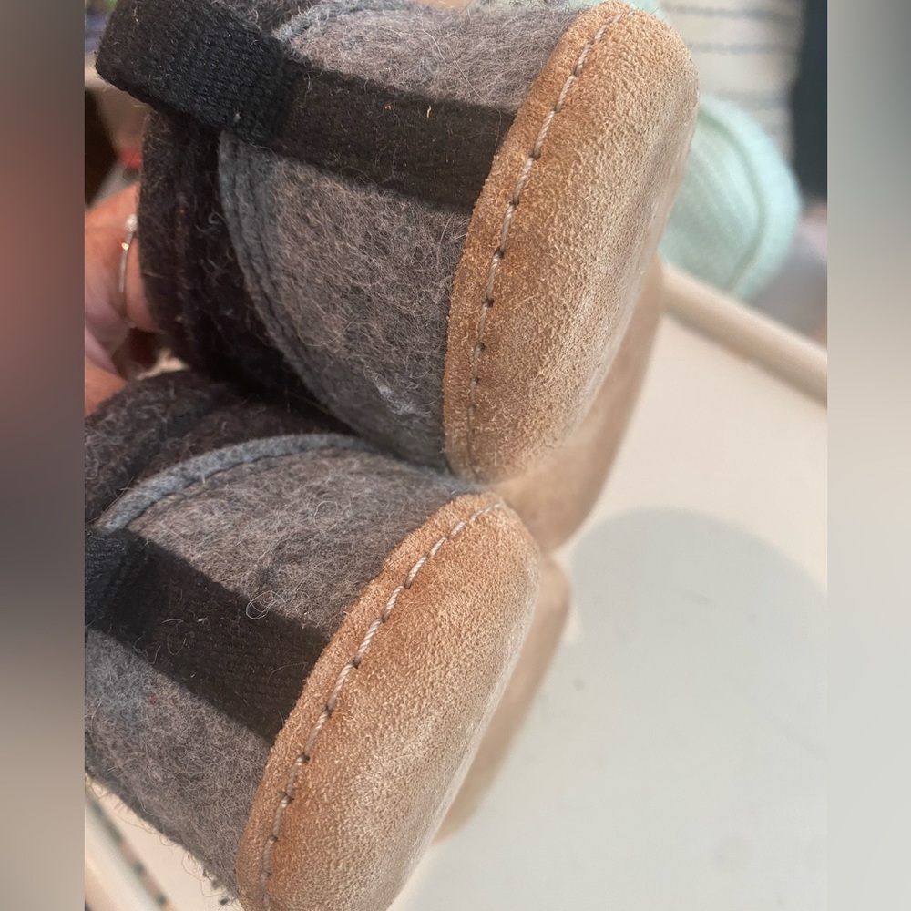 Kyrgies  Tengries Slippers , Wool Felt House Shoe,
Handmade, size EU 37 - Picture 11 of 14